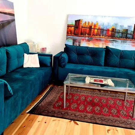 120m2-eigener Eingang, 3parkplatze,2 Bader, 2tvs,terrasse 오버하우젠