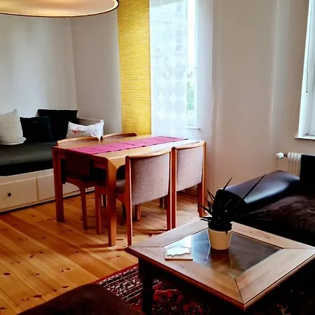 120m2-eigener Eingang, 3parkplatze,2 Bader, 2tvs,terrasse 아파트 *